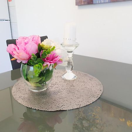 Apartments Blu Mare Sevid ภายนอก รูปภาพ